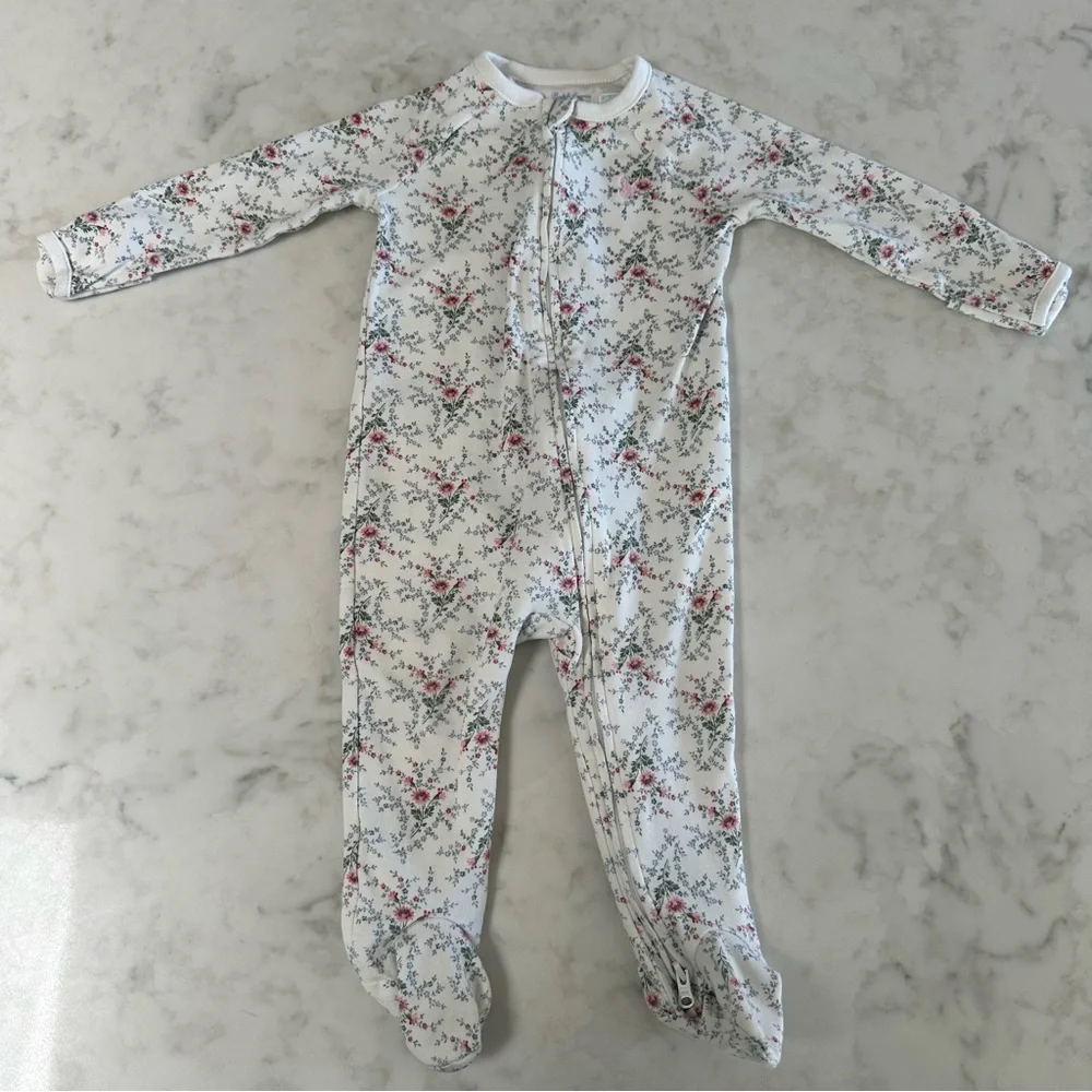Ralph Lauren Baby Cotton Floral Footed Coverall/Onesie. Size 9M.